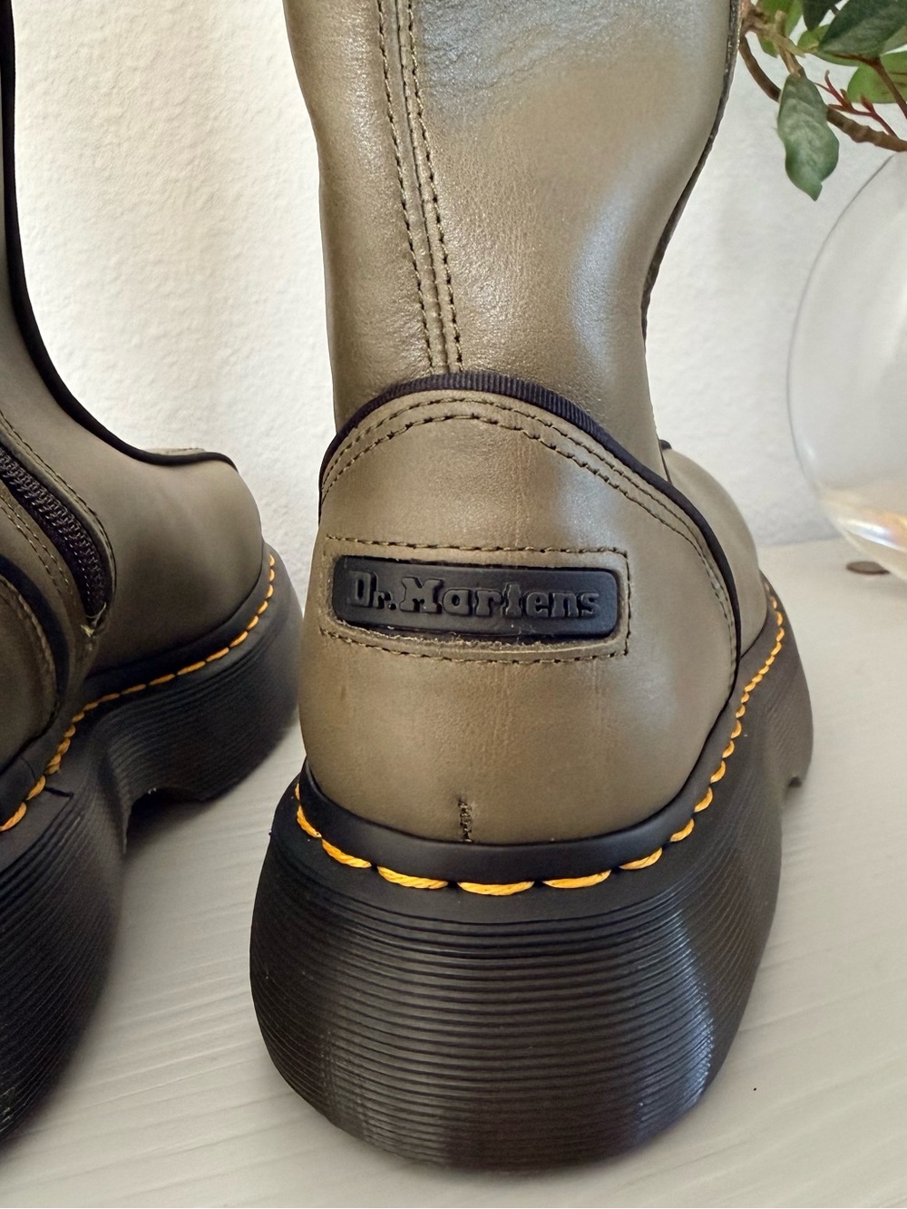 Dr. Martens Buzz Hi boots Olive Green 7 - Picture 4 of 10